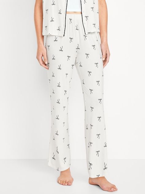 Saw this on Old Navy: Pj Pant, Pajamas Gift, Perfect Pant, Pajama Pant, Pj Pants, Family Maternity, Family Pajamas, Old Navy Women, Pant Set