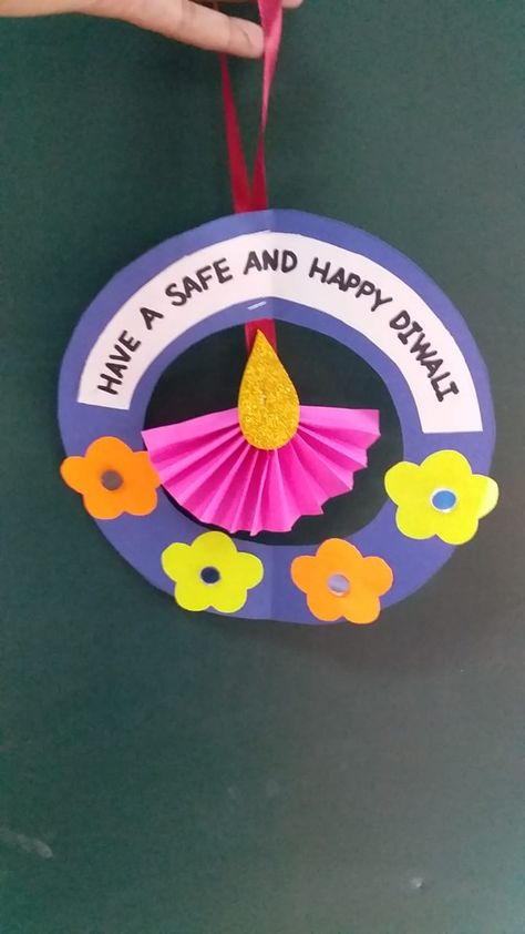 Diy Diwali Cards, Diwali Craft For Children, Diwali Crafts For Kids, Diwali For Kids, Diwali Crafts, Diwali Activities, Fireworks Craft, Diwali Cards, Diy Diwali Decorations