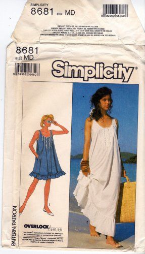 This dress is so romantic with the tiny tucks and fluffy ruffle hem! You can wear it to the beach or wear it to bed, depending on your chosen fabric. It would be awesome for early pregnancy too. Simplicity 8681 Uncut Loose Fit Prairie Style Dress or Nightgown Medium 14 16 (Sorry, this one has been sold.) Tent Dresses Pattern, Nightgown Pattern, Fitting Dress, Tent Dress, Simplicity Sewing, Lounge Dress, Loose Fitting Dresses, Couture Vintage, Simplicity Sewing Patterns