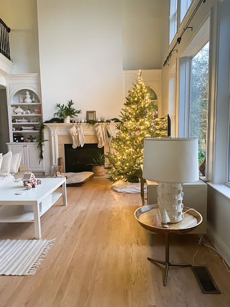 BeSoStyle: holiday refresh + natural red oak hardwood floors Weathered Oak On Red Oak Floors, Red Oak Floors Natural, Refinished Red Oak Floors, Natural Red Oak Hardwood Floors, Oak Floor Living Room, Oak Hardwood Floors, Red Oak Hardwood Floors, Red Oak Floors, Red Oak Hardwood