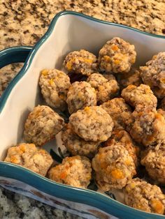 Easy Sausage Balls Recipes, Red Lobster Biscuit Mix, Cream Cheese Sausage Balls, Sausage Balls Recipe, Best Sausage, Sausage Dishes, Sausage Balls, Biscuit Mix, Recipes Appetizers And Snacks