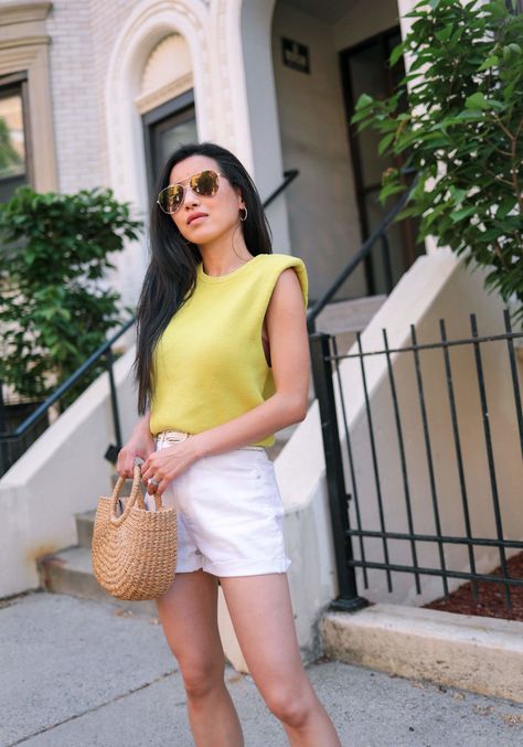 Jean Shorts Outfit Casual, White Jean Shorts Outfit, Yellow Shorts Outfit, Neon Yellow Dress, Shorts Outfit Casual, Jean Shorts Outfit, Neon Yellow Dresses, High Rise White Jeans, Jean Short Outfits