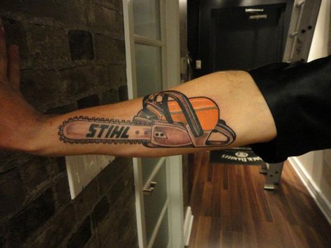 #Stihl #Chainsaw done by Andrew. (i wold not do this though) #tattoo Chainsaw Tattoo Design, Chainsaw Tattoo, Tyler Tattoo, Kid Tattoos, Jake Tattoo, Funny Tree, Tree Trimmer, Web Tattoo, Stihl Chainsaw