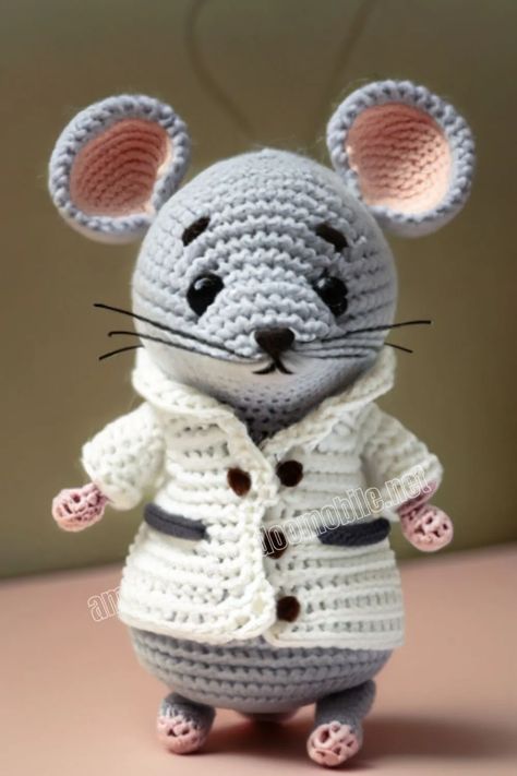 Amigurumi Plush Mouse Pattern-2 7 Crocheted Mouse, Mouse Pattern, Amigurumi Plush, Crochet Christmas Gifts, Crochet Toys Free, Crochet Cat Pattern, Crochet Mouse, Crochet Animals Free Patterns, Crochet Amigurumi Free Patterns