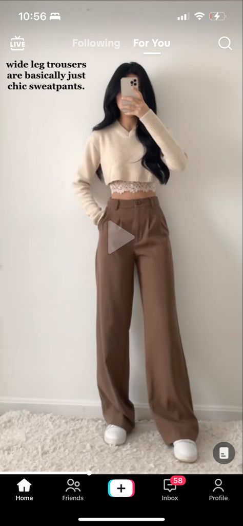 Cami Layering Outfit, White Cropped Sweater Outfit, Cropped Knit Sweater Outfit, Crop Sweater Outfit, Layering Crop Top, Neutrals Outfit, Cropped Sweater Outfit, Sweater Leggings Outfit, Winter Layering Outfits