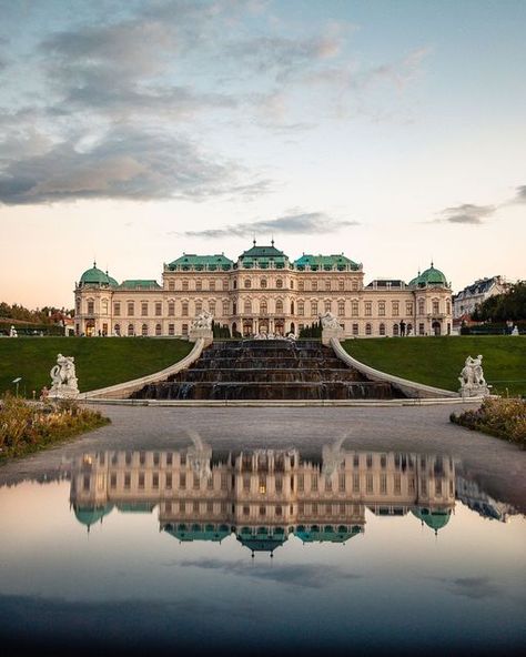 Vienna In Spring, Vienna Castle, Vienna Belvedere, Wien Aesthetic, Vienna Austria Aesthetic, Vienna Austria Photography, Vienna Photography, Vienna Architecture, Vienna Aesthetic