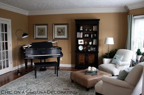 decorating a piano room black piano | Rooms with Baby Grand Pianos Grand Piano Living Room, Grand Piano Room, Piano Room Decor, Piano Living Rooms, Baby Grand Piano, House Paint Interior, Living Room Furniture Layout, Living Room Furniture Arrangement, Piano Room