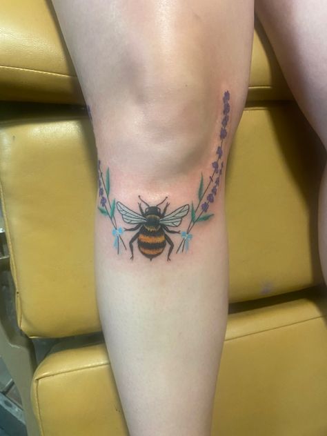 Bee Knee Tattoo, Bees Knees Tattoo, Above Knee Tattoos Women, Knee Tattoos Women, Knees Tattoo, Knee Tattoos, Hippie Tattoo, Octopus Tattoo Design, Octopus Tattoo