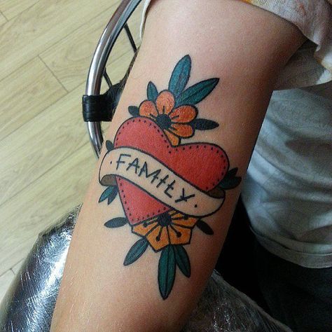 Family Heart Tattoos, Mens Butterfly Tattoo, Traditional Heart Tattoos, Small Sister Tattoos, Heart Tattoos, Traditional Tattoo Sleeve, Traditional Tattoo Design, Dad Tattoos, Tattoo Designs And Meanings