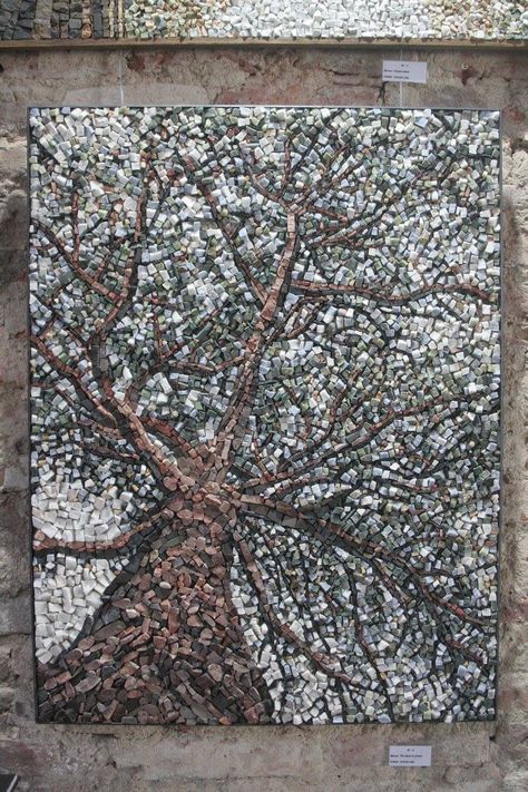 River Rock Mosaic, Mosaic Tree, Tree Mosaic, Stone Wall Design, Mosaic Rocks, Stone Wall Art, Roman Mosaic, Mosaic Art Projects, Mosaic Madness