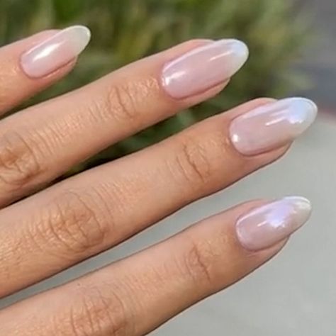 Butter Glazed Nails, Haley Bieber Nails, Beach Decals, Donat Glaze, Hailey Bieber Nails, Glazed Donut Nails, Bieber Nails, Donut Nails, Pink Chrome Nails