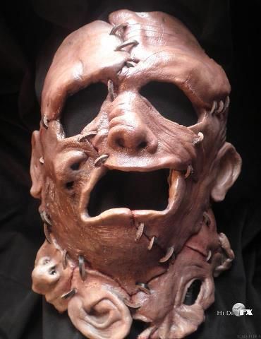 Leatherface mask, love the random noses and ears Leatherface Makeup, Leatherface Mask, Awesome Costumes, Mask Drawing, Effects Makeup, Texas Chainsaw, Mask Makeup, Halloween Queen, Special Effects Makeup