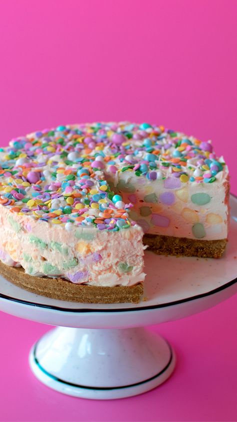 Marshmallow Mousse, Rainbow Marshmallow, Cake With Rainbow, The Scran Line, Scran Line, Rainbow Cake Recipe, Marshmallow Cake, Cake Kids, Recipes With Marshmallows