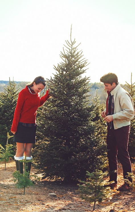 Living Peacefully, Winter Romance, Farm Fashion, Evergreen Christmas, Classy Girls Wear Pearls, Hunter Wellies, Winter Moon, Wear Pearls, Classy Girl