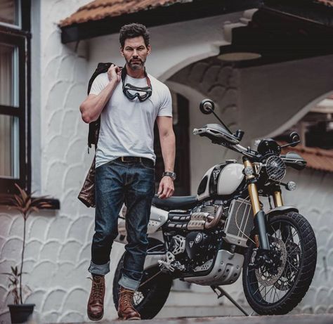 Motorcycle Fashion Men, Motorcycle Shoot, Rugged Aesthetic, Motorcycle Cruiser, Men Poses, Triumph Cars, Bike Riders, Motorcycle Photography, Triumph Scrambler