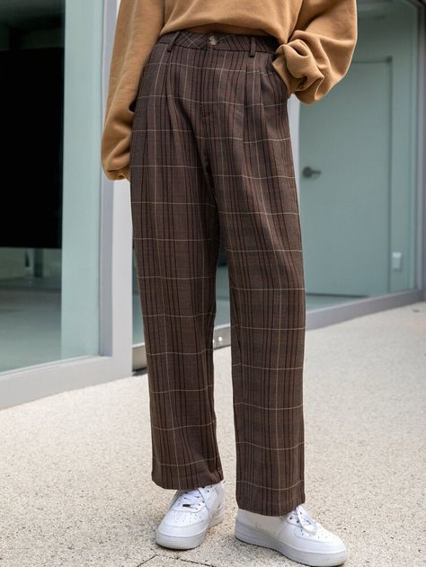 Gender Neutral Summer Outfits, Gender Neutral Outfits Aesthetic, Brown Plaid Pants Outfit, Dark Academia Pants, Gender Neutral Outfits, Dark Academia Outfit, Woman In Suit, Academia Outfits, Gender Neutral Clothes