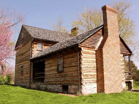 Old Log Cabin Interior, Two Story Porch, Pioneer Cabin, Second Story Porch, Cabin Construction, Old Log Cabin, Noah Bradley, Interesting Homes, Museum Experience