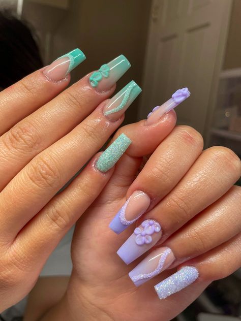 literally still in awe.... i LOVEDDD these nails. they were perfect for my florida trip! Mint Green And Lavender Nails, Mint And Purple Nails, Nails W Designs, Mint Green Nails, Acrylic Nails Nude, Mint Nails, Florida Trip, Nails Nude, Lavender Nails