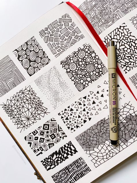 Pigma Pen Art, Fine Tip Pen Art, Pigma Micron Drawing, Pen Art Doodle Easy, Doodling My Day, Pigma Micron Pens Drawings, Fineliner Patterns, Micron Pen Art Simple, Sketchbook Art Journal Ideas