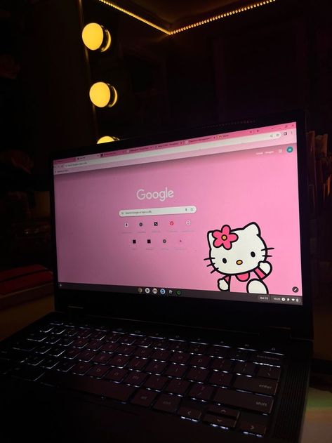 School Chromebook Aesthetic, School Chromebook Wallpaper, Pretty School Supplies, School Goals, School Bag Essentials, Pink Lifestyle, Kitty Accessories, Iphone Obsession, Hello Kitty Accessories