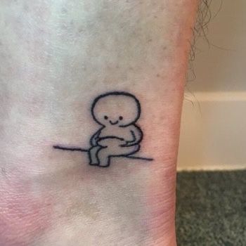 Funny Minimal Tattoo, Mini Funny Tattoo, Tattoo Ideas Female Funny, Funny Mini Tattoos, Small Funny Tattoos Simple, Funny Small Tattoos For Women, Small Funny Tattoo Ideas, Small Tattoos Funny, Easy Drawing Tattoo