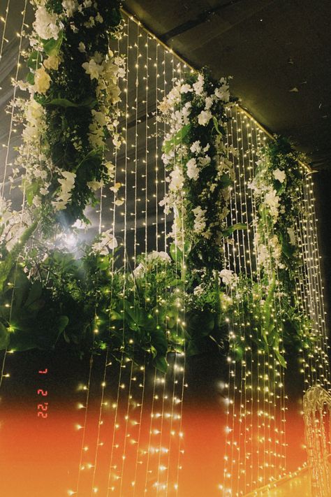 Garden Of Lights Prom, Mythology Prom Theme, Fantasy Prom Theme, Midnight Rose Garden Prom Theme, Sweet 16 Fairytale Theme, Forest Themed Prom, Midnight Garden Prom Theme, Spring Formal Themes, Midnight Garden Theme