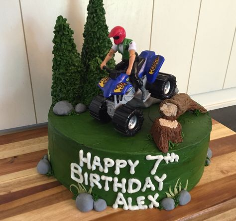 4-wheeler cake / Off Roading / Birthday Cake Quad Bike Cake, 4 Wheeler Cake, Motor Cake, Best Birthday Party Ideas, Jeep Cake, Bike Cakes, Birthday Party Images, Happy 7th Birthday, Monster Trucks Birthday Party