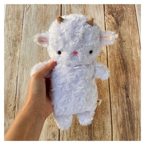 Hand Sewn Plush, Bijoukitty Plush, Stuffed Animals To Sew, Gothic Toys, Felt Crochet, Goat Plush, Sock Plush, How To Make Socks, Plushies Diy