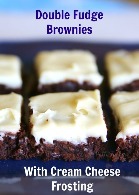 Cake Ideas Funny, Tasty Brownies, Brownies With Cream Cheese Frosting, Brownie Icing, Brownies With Cream Cheese, Fudge Brownie Recipe, Dessert Halloween, Brownie Frosting, Cream Cheese Brownies