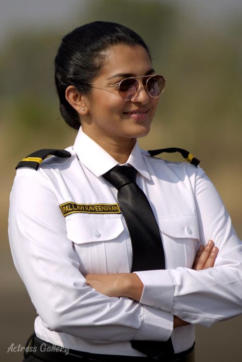 Parvathy Thiruvothu Latest Hot... Parvathi Thiruvoth, Parvathi Menon, Female Pilots, Angel Movie, Female Pilot, Flight Crew, Malayalam Actress, Actors Images, Power Girl