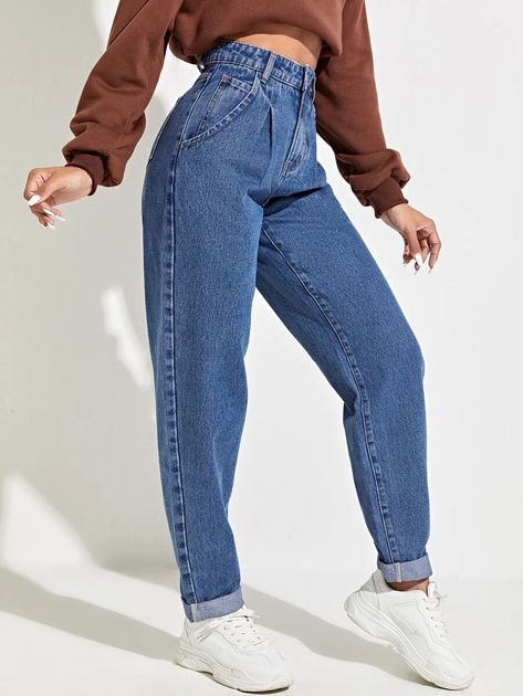 Slant Pocket Mom Fit Jeans | SHEIN USA Boyfriend Pants Outfit, Carrot Jeans, Light Blue Ripped Jeans, Boyfriend Jeans Outfit, Mom Fit Jeans, Boyish Outfits, Mum Jeans, Boyish Style, Outfits Con Jeans