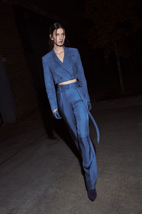 Sally Lapointe, Style Bleu, Fall Fashion Trends Women, Monochrome Fashion, 2020 Fashion, Fashion Styling, Blue Outfit, Fashion Fall, Main Character