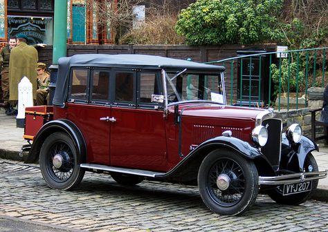 I need a car like this one for my wedding day. 1940's Car by David Chennell, via Flickr Cars Customized, Ferrari Vs Lamborghini, Lamborghini Luxury, Austin Cars, Customized Cars, Cars Ferrari, My Wedding Day, Old School Cars, Cars Luxury