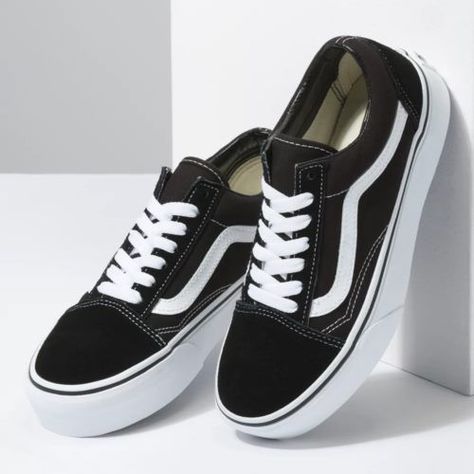 The Old Skool Platform combines the classic side stripe skate shoe with sturdy canvas and suede uppers, re-enforced toecaps to withstand repeated wear, padded collars for support and flexibility, and platform signature rubber waffle outsoles. Platforms Aesthetic, Old Skool Stackform, Black Slip On Vans, Checkered Shoes, Old Skool Platform, Old School Vans, Old Skool Black, Platform Shoe, White Vans