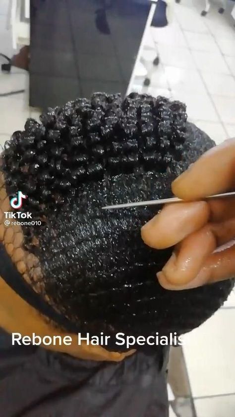 Coiling Natural Hair, Short Hair Designs, Natural Hair Cuts, Natural Hair Stylists, Natural Hair Short Cuts, African Hair Braiding Styles, Quick Weave Hairstyles, Short Sassy Hair, Braided Cornrow Hairstyles