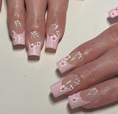 Medium Short Nails Y2k, Pookie Nails, Nails For Hawaii, Cherry Blossom Nails Design, Spring Nail Sets, Nail Design Glitter, Nails Rose, Cherry Blossom Nails, Summery Nails