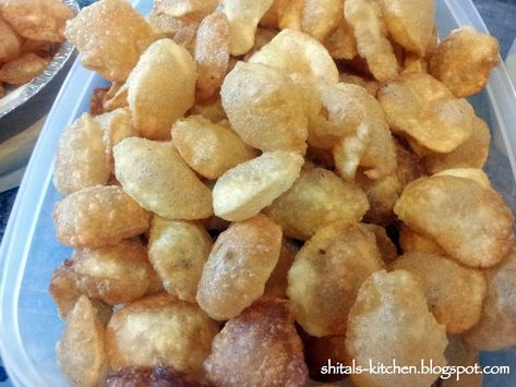 Shital's-Kitchen: Pani Puri Panipuri Recipe, Pani Poori, Roti Maker, Indian Appetizers, Pani Puri, Food And Recipes, Wheat Flour, Pretzel Bites, Wheat