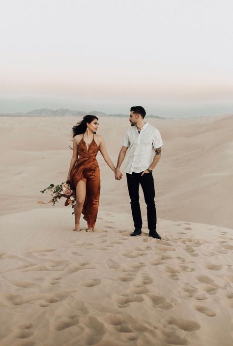 Desert Save The Date, Save The Date Outfit Ideas, Date Pictures, Save The Date Pictures, Save The Date Photos, In The Desert, Date Outfits, Engagement Pictures, The Desert