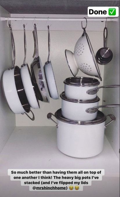 Kitchen Ikea, Kitchen Storage Hacks, Small Kitchen Storage, House Organisation, Kitchen Organization Pantry, Kitchen Organization Diy, Kitchen Organisation, Classic Kitchen, Home Organisation