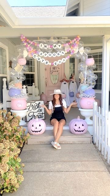 Girly Halloween Party Ideas, Pink Halloween Photo Backdrop, Treat Or Trunk Ideas, Pink Halloween Trunk Or Treat, Pink Ghost Trunk Or Treat, Pastel Halloween Decorations Outdoor, In My Spooky Era Party, Pink Trunk Or Treat, Pink Outdoor Halloween Decor