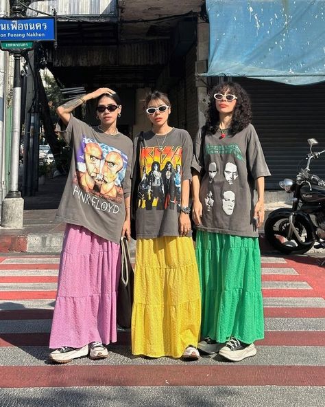 All Posts • Instagram Band Tee Outfits, Tee Outfits, Hello My Friend, T Shirt Outfits, Outfits Colorful, Shirt Outfits, Slip Skirt, Tee Outfit, Tshirt Outfits