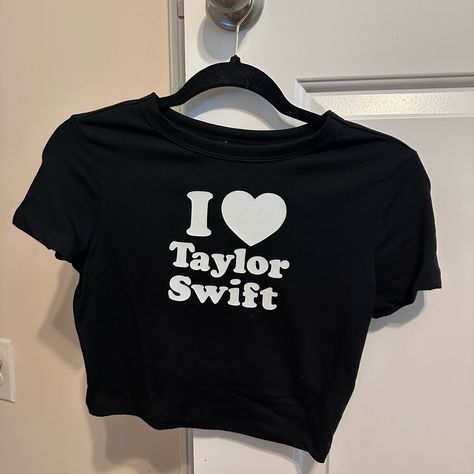 Heart Taylor Swift / I Love Taylor Swift Crop Top Baby Tee Crop Top Made With “Wild Fable” Brand T-Shirt , Very Soft Brand New Never Worn Tags: Eras Tour, Swiftie, Taylor Swift I Love Taylor Swift Shirt, I Heart Taylor Swift, Taylor Swift Crop Top, Heart Taylor Swift, I Love Taylor Swift, Best Friend Test, Taylor Swift Top, Taylor Swift Tops, Taylor Swift Shirts