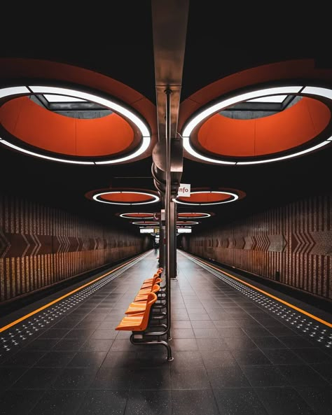 Futuristic Train Station, Brussels Architecture, Metro Design, Retro Interior Design, Subway Station, Ceiling Detail, U Bahn, Retro Interior, Brutalist Architecture