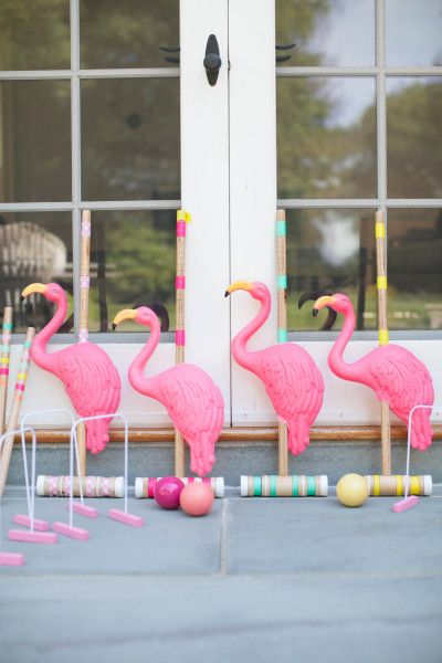 DIY Flamingo Croquet Flamingo Croquet, Backyard Games Kids, Diy Flamingo, Summer Planning, Diy Yard Games, Flamingo Craft, Alice In Wonderland Tea Party Birthday, Fabulous Diy, Alice In Wonderland Tea Party