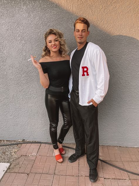 Sandy Halloween Costume Grease, Danny Sandy Costume, Greaser Halloween Costume Couple, Danny And Sandy Halloween Costumes, Sandy And Danny Halloween Costume, Bad Sandy Costume, Sandy Danny Grease Costume, Sandy And Danny Costume Halloween, Couples Halloween Costume Blonde Girl Brunette Guy