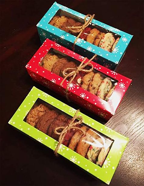 Christmas Gift Baked Goods, Christmas Cookies Gift Packaging, Cookie Gifts Packaging Ideas, Christmas Treat Boxes Ideas, Christmas Cookies Boxes Ideas, Cookie Boxes Packaging, A Christmas Carol Themes, Drop Cookies Christmas, Coffee Trends