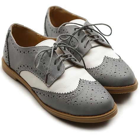 Ollio Women's Flat Shoe Wingtip Lace Up Two Tone Oxford ($19) ❤ liked on Polyvore Inexpensive Shoes, Womens Wingtip Oxfords, Alden Shoes, Teacher Shoes, 1940s Shoes, Oxford Shoes Outfit, Women's Flat Shoes, Flat Shoe, Shoe Inspiration