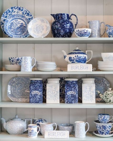 Burleigh Pottery, Hutch Display, Victoria Magazine, Farmhouse Outdoor, Blue Dishes, Blue Cottage, Blue White Decor, White Dresser, White Dishes