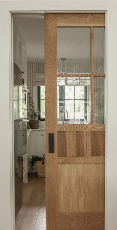 Pantry Pocket Door, White Cottage Kitchens, Flat Front Cabinets, White Kitchen Pantry, Pantry Door Ideas, Dining Room Built In, Off White Cabinets, Glass Pocket Doors, Leather Granite