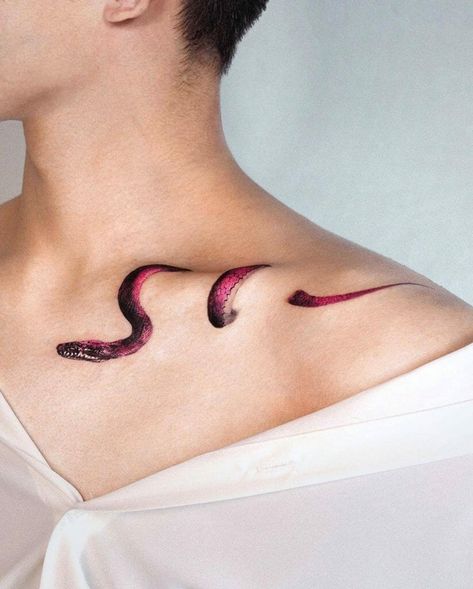 11+ Snake Collarbone Tattoo Ideas That Will Blow Your Mind! 6 Outsons Save Me Tattoo, Clavicle Tattoo, Small Wave Tattoo, Collarbone Tattoo, Snake Tattoos, Optical Illusion Tattoo, Beautiful Tattoos For Women, Dragon Tattoo For Women, Bone Tattoos